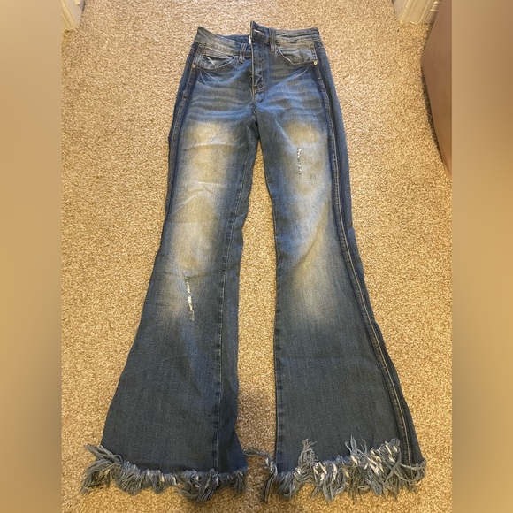 Distressed flare blue jeans - Picture 1 of 2